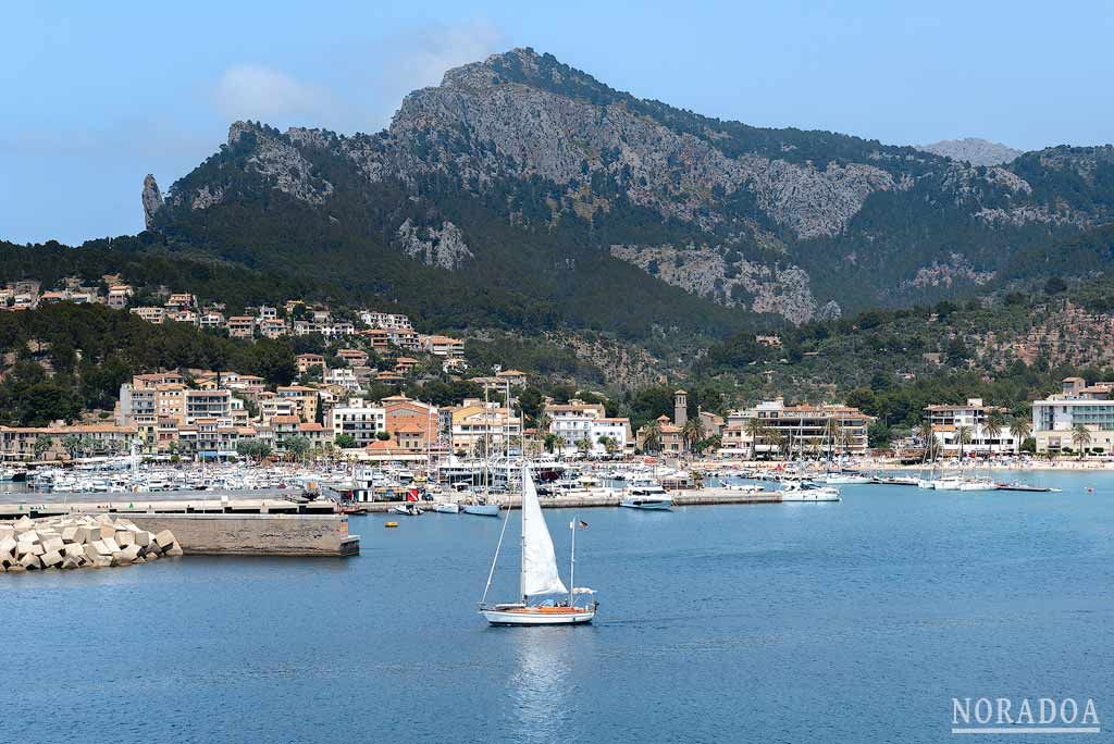 Port de Sóller, uno de los pueblos más bonitos de Mallorca