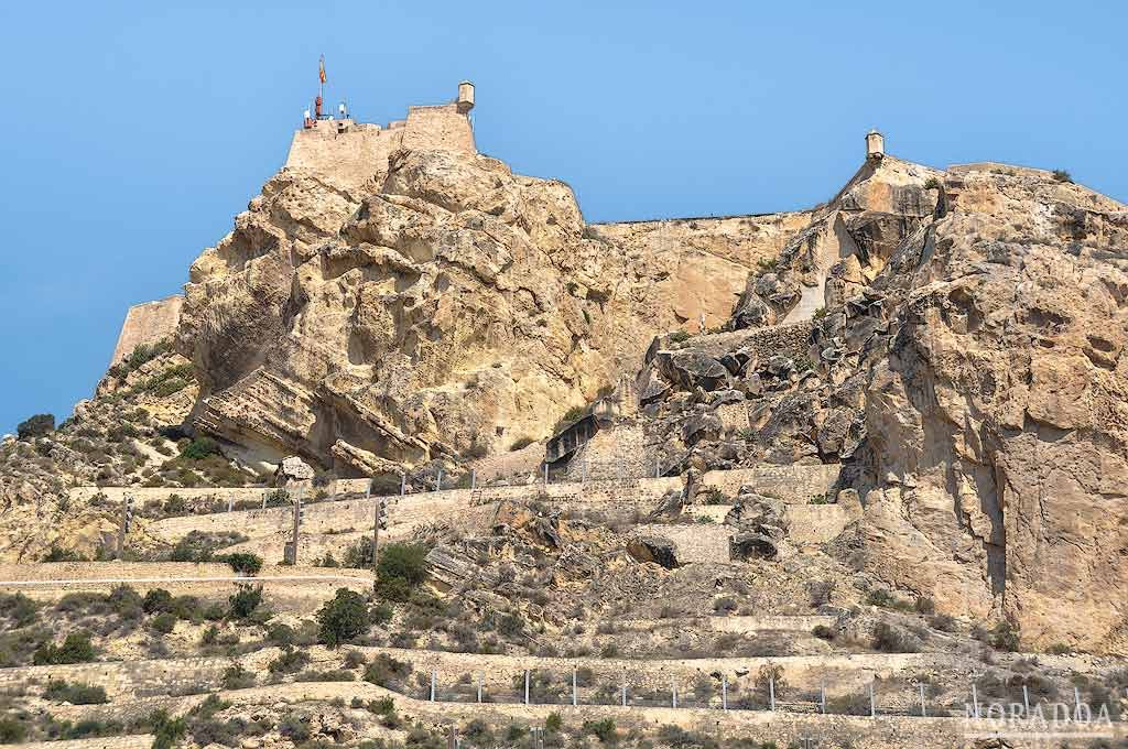 Castillo de Santa Bárbara en Alicante