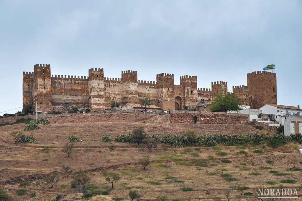 Castillo de Burgalimar en Baños de la Encina, Jaén