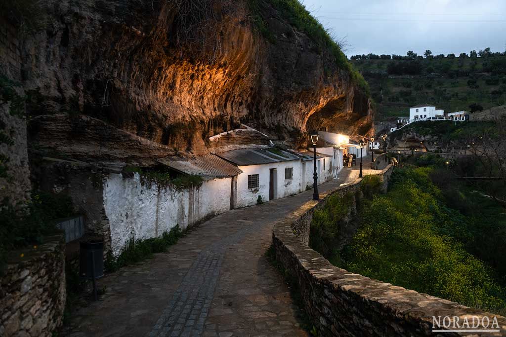 Setenil de las Bodegas, uno de los pueblos más bonitos de Cádiz