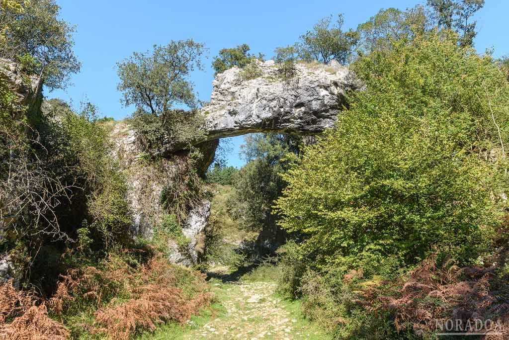 Arco de Jentilzubi (Puente de los Gentiles)