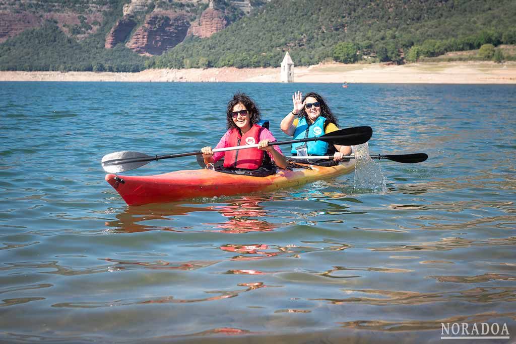 Kayak en el embalse de Sau