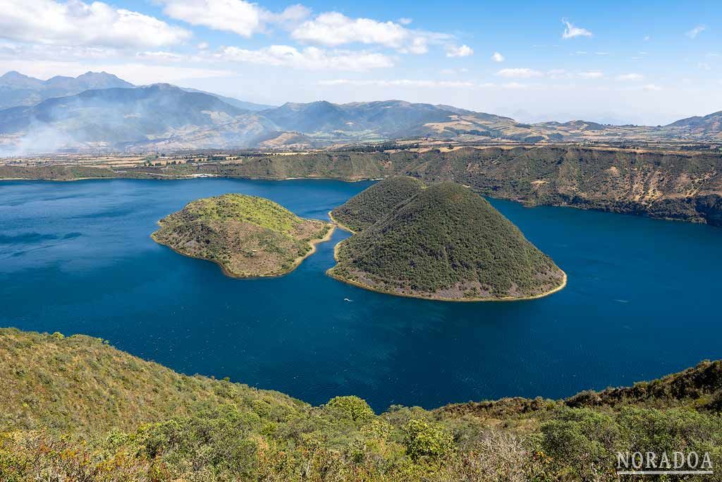 Cuicocha, la laguna de los dioses en la reserva Cotacachi-Cayapas, Ecuador