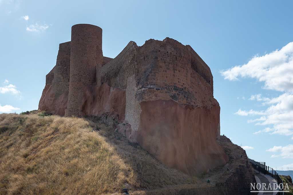 Torre-fuerte de Anguciana