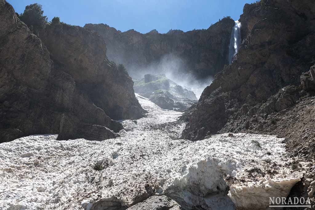 Valle de Pineta en el Parque Nacional de Ordesa y Monte Perdido