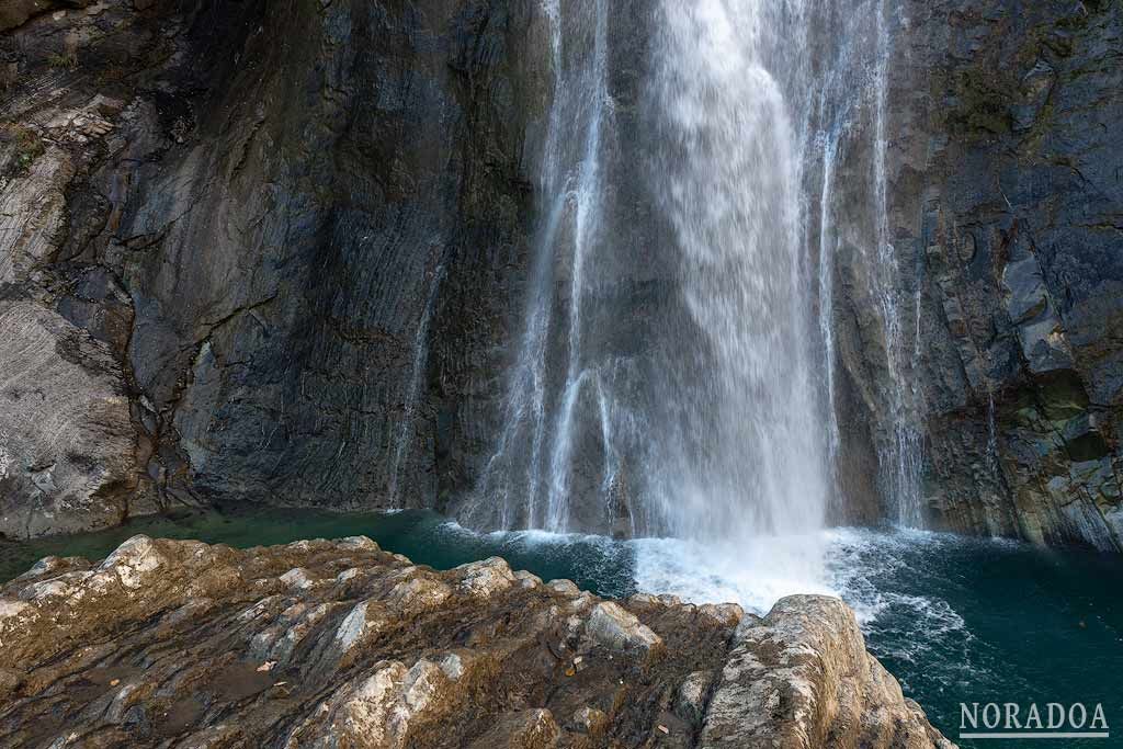 Cascada de Sorrosal en Huesca