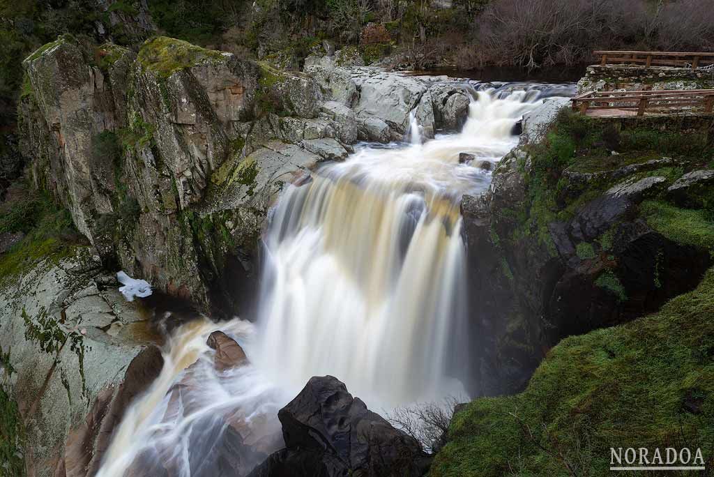 Cascada Pozo de los Humos en Salamanca