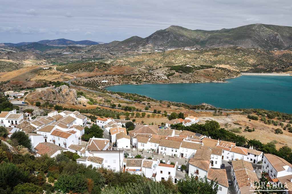 Zahara de la Sierra, uno de los pueblos más bonitos de Cádiz