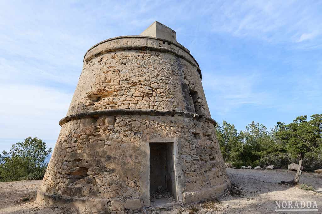 Torre de Portinatx en Ibiza