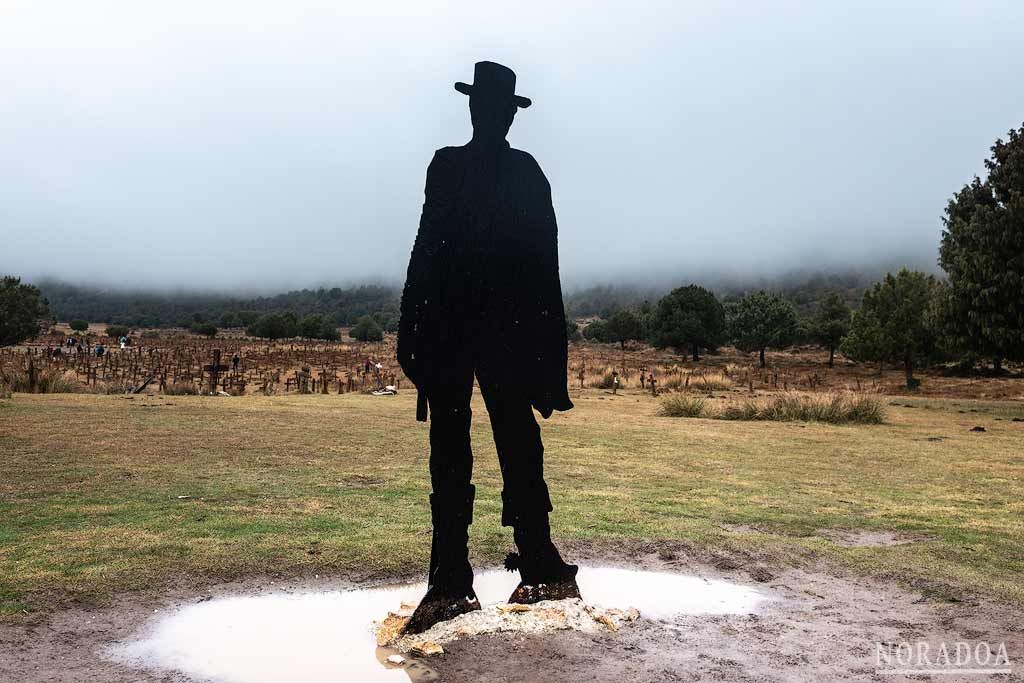 Cementerio de Sad Hill, escena final de "El Bueno, el Feo y el Malo" de Sergio Leone