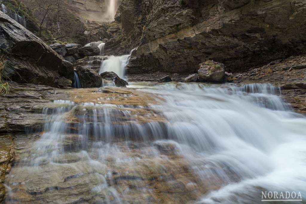 La cascada más alta e impresionante de España se encuentra en Euskadi