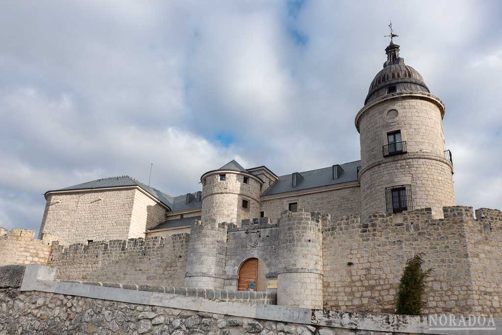 El castillo de Simancas es sede del Archivo General de Simancas