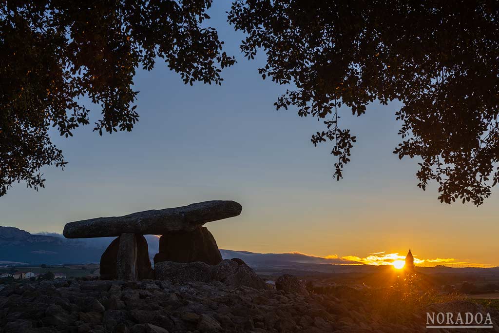 Dolmen de la Chabola de la Hechicera en Elvillar, Rioja Alavesa