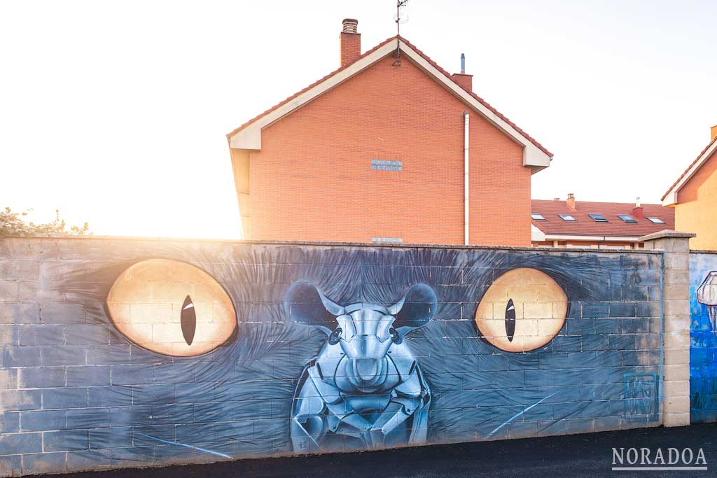 Mural de Darío Franco Grande en La Robla.