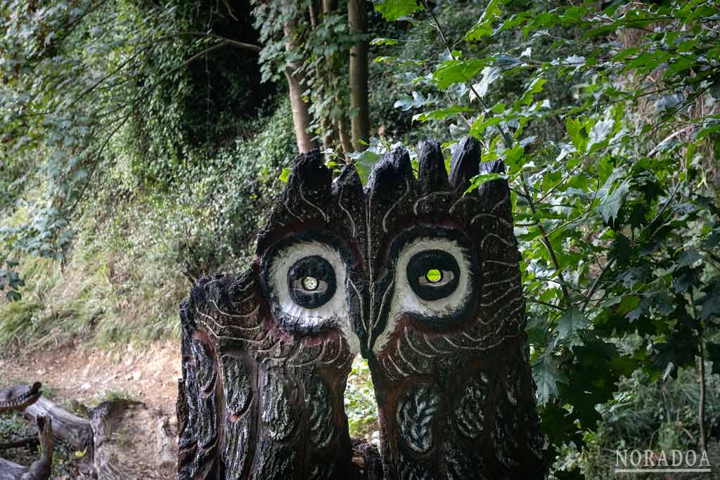 Escultura del Bosque Mágico de Artxanda en Bilbao