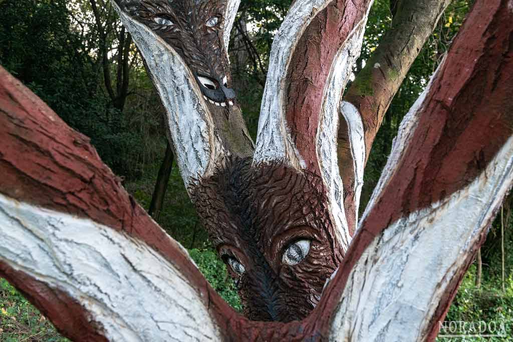 Escultura del Bosque Mágico de Artxanda en Bilbao