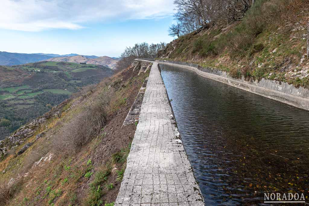 Panorámica del Valle de Baztán con la canaleta