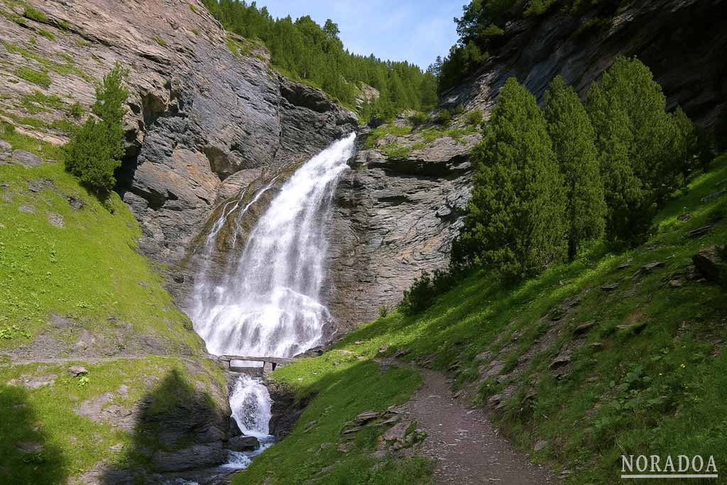 Cascada de Ardonés, una de las cascadas más bonitas de Huesca