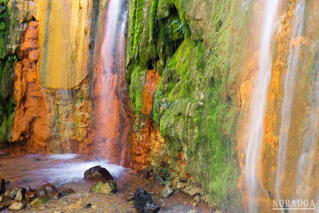 Cascada de Colores en La Palma