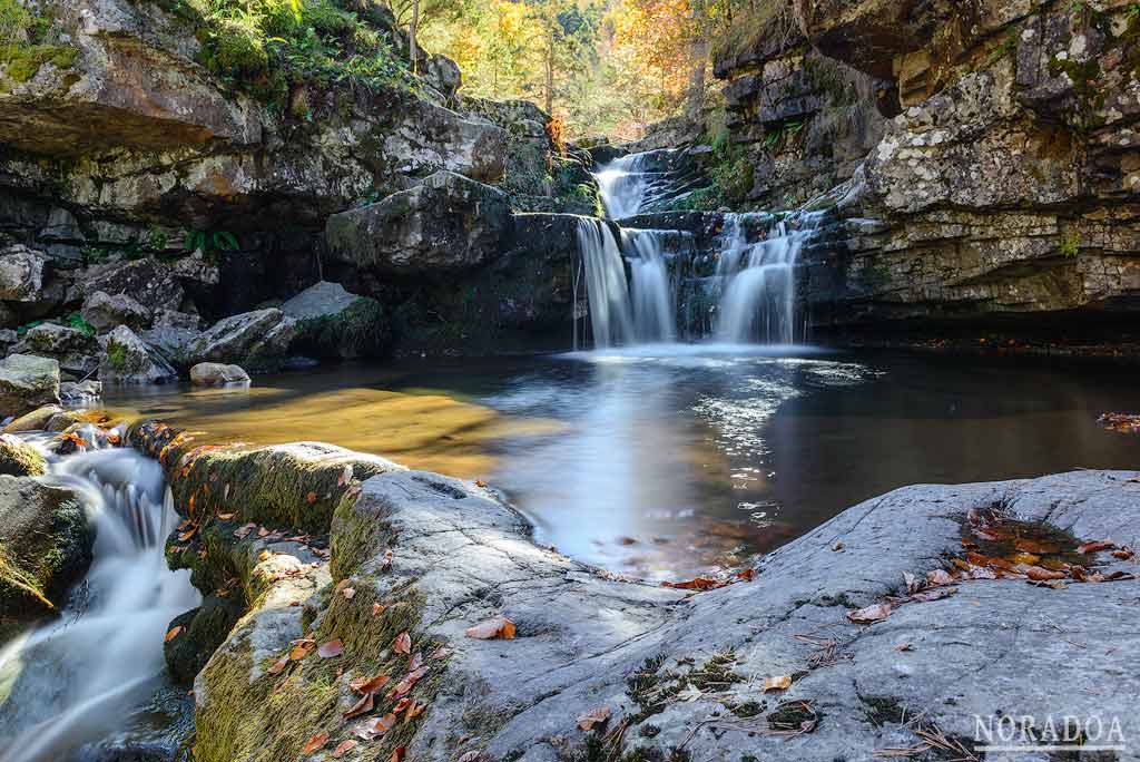 Cascadas de Puente Ra en La Rioja