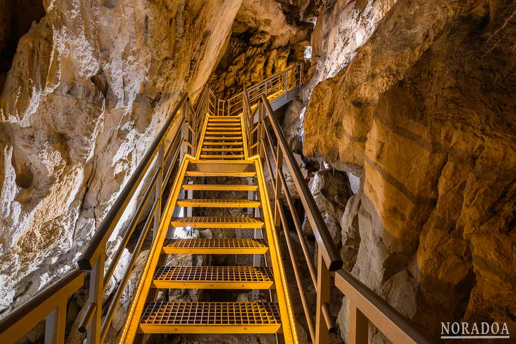 Cueva de Oñati-Arrikrutz en Gipuzkoa