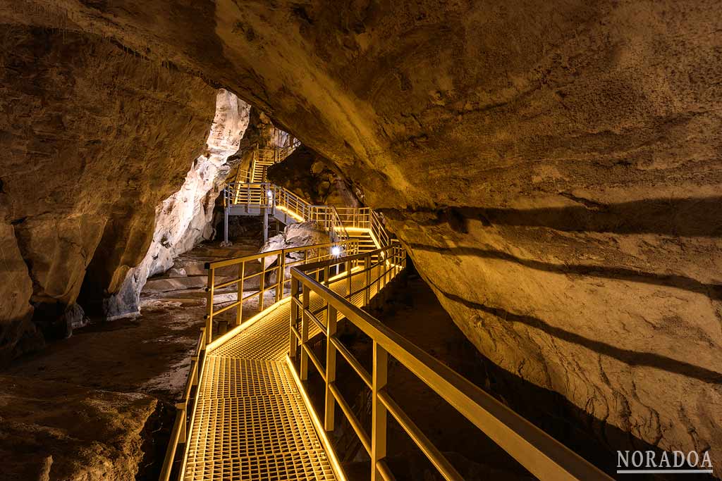 Cueva de Oñati-Arrikrutz en Gipuzkoa