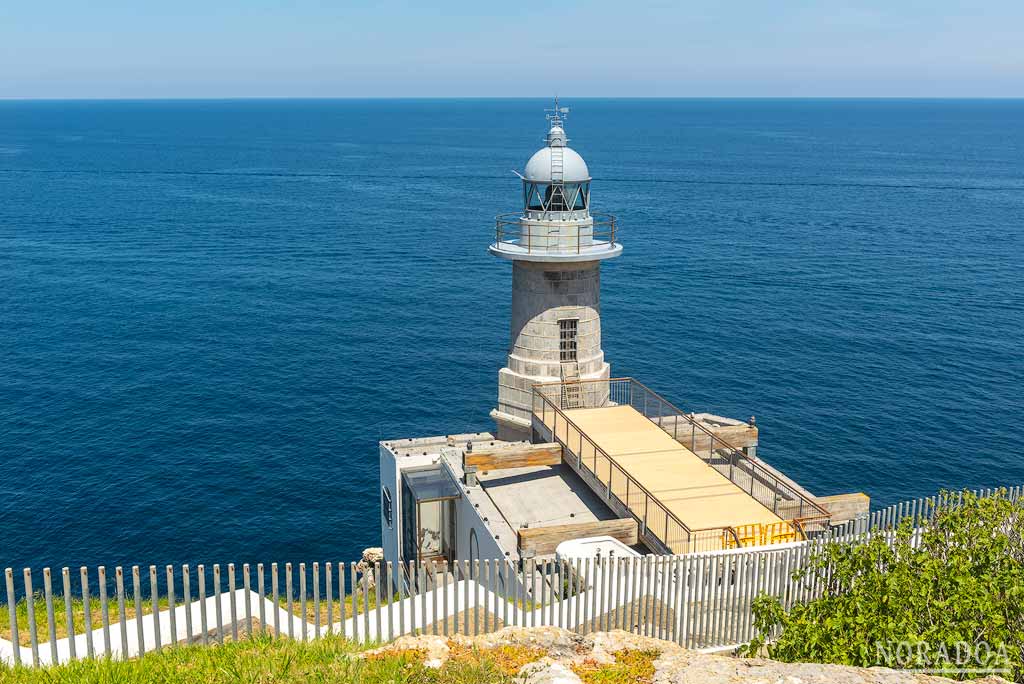 El faro de Santa Catalina es el único visitable en Euskadi