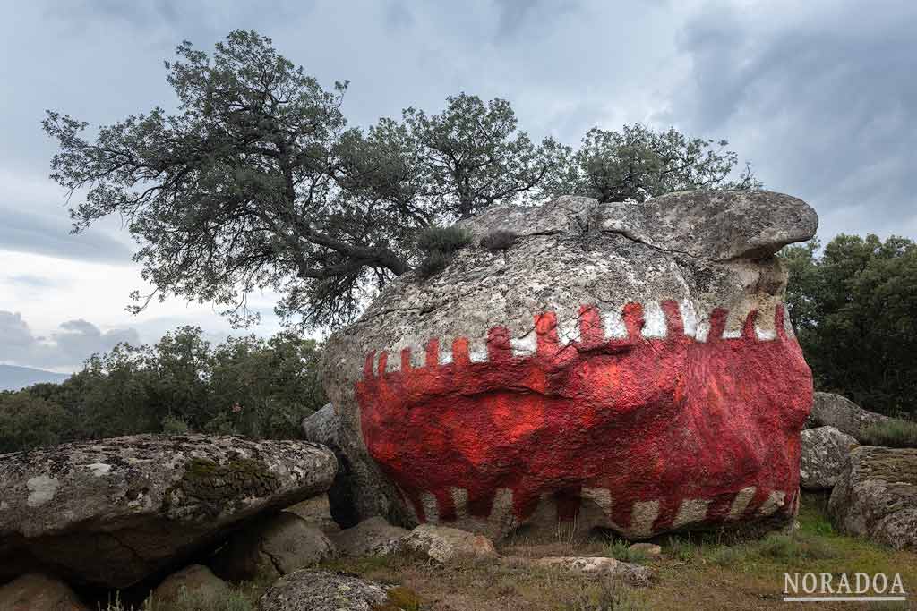 Las Piedras de Garoza, obra de Agustín Ibarrola