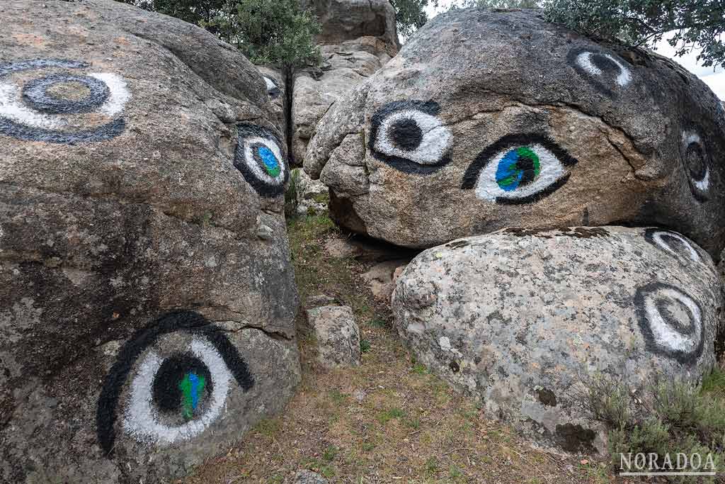 Las Piedras de Garoza, obra de Agustín Ibarrola