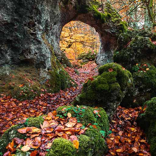Arco de Zalamportillo, icono de la Sierra de Entzia