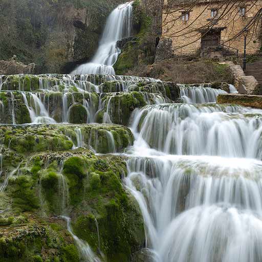 Cascada de Orbaneja del Castillo