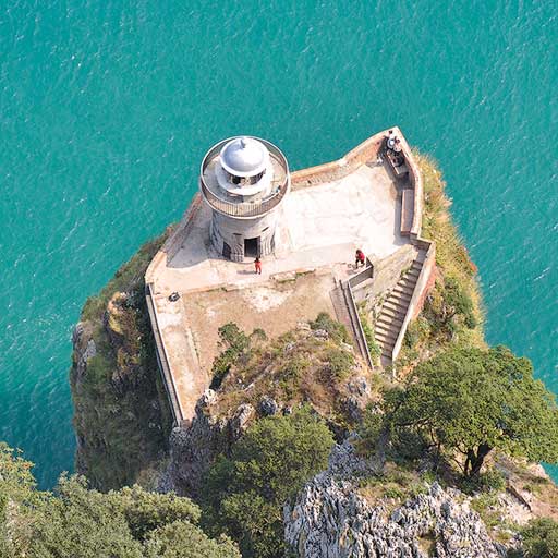 Faro del Caballo en Santoña