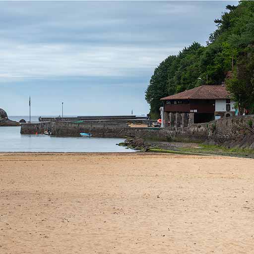 Playa de Ea, Bizkaia