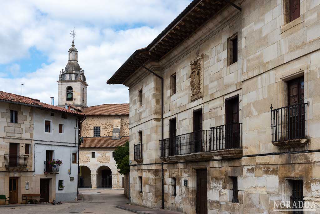 Plaza Mayor de Maeztu/Maestu