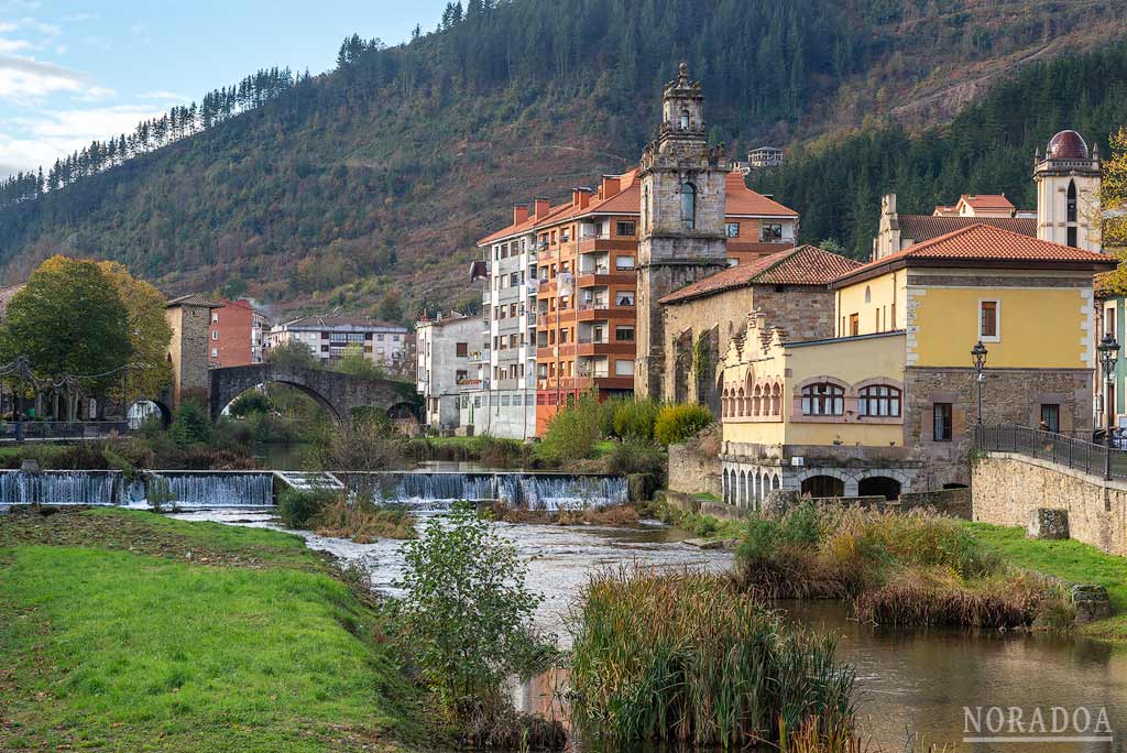 Río Kadagua al paso por Balmaseda