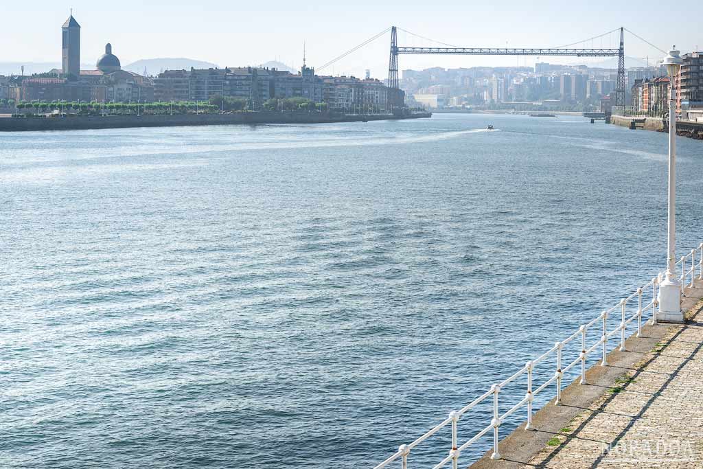 Panorámica desde el muelle de Hierro de Portugalete