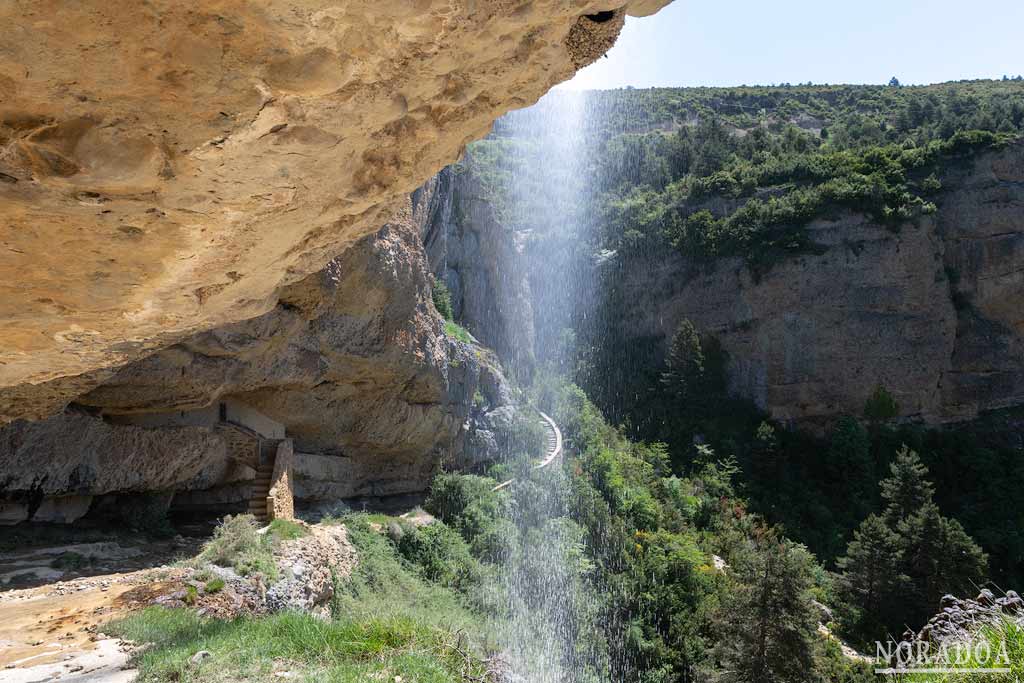 Cascada del Chorro y Ermita de San Cornelio