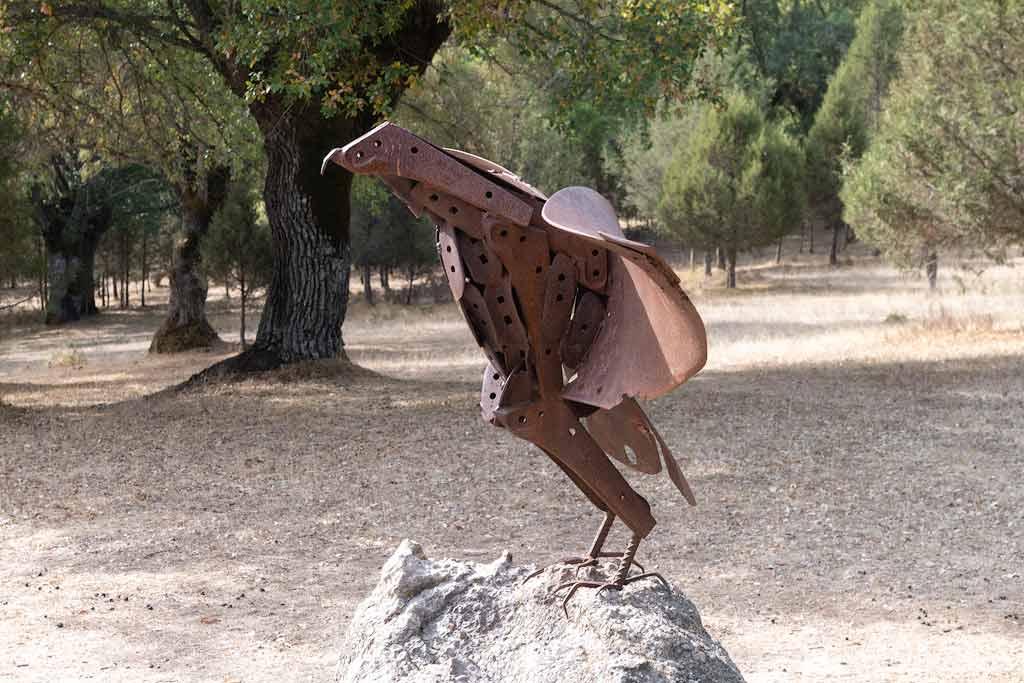 Escultura del Sendero de la imaginación en Hortigüela, Burgos