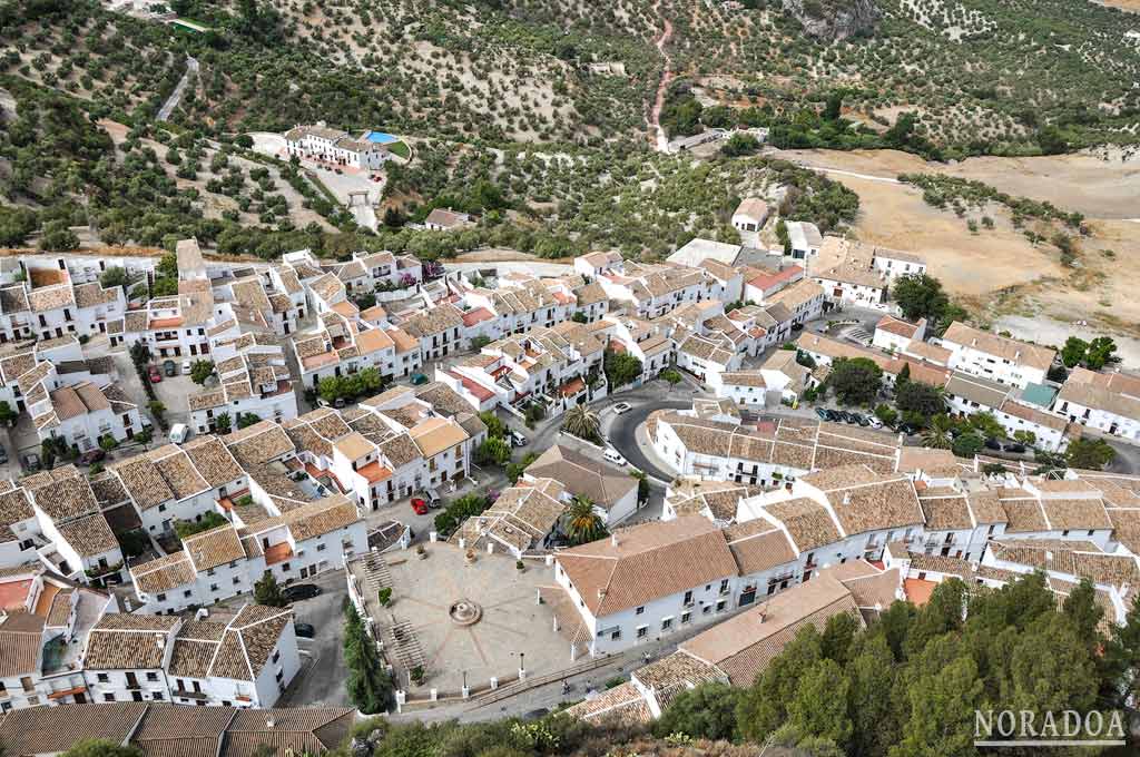 Zahara de la Sierra, uno de los pueblos más bonitos de Cádiz